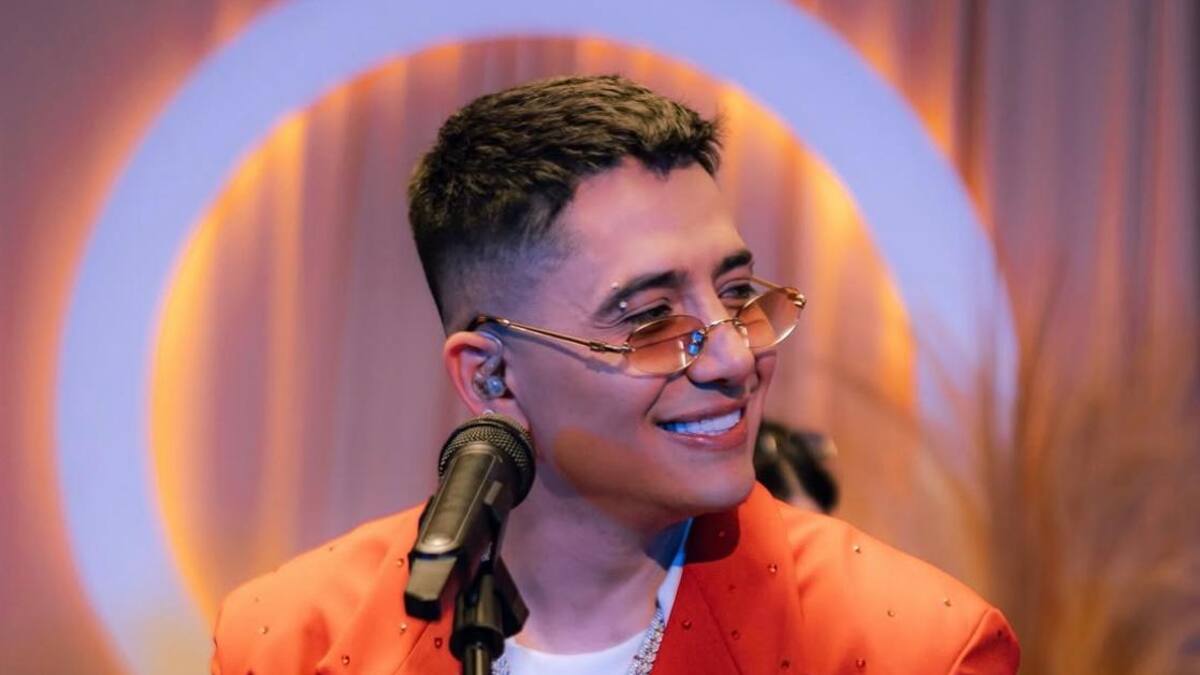 Andy Rivera llega al Movistar Arena con un show inolvidable