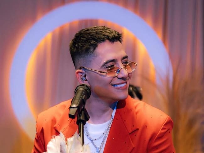 Andy Rivera llega al Movistar Arena con un show inolvidable