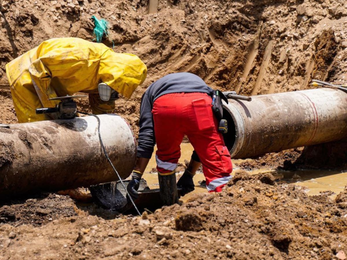 Alcalde (e) de Tunja: “Dependemos de una sola fuente de agua” ante fallas en la tubería de 40 años