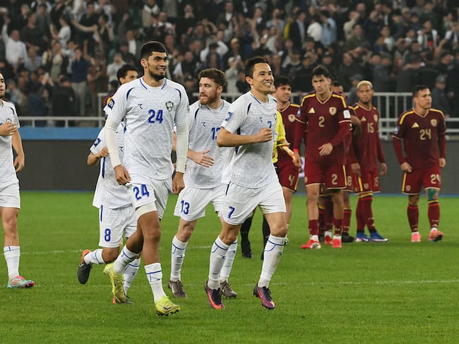 Uzbekistán vence a Venezula, alarga su invicto y mete miedo a Colombia de cara al Mundial 2026. (Photo by Anvar Ilyasov/Getty Images)