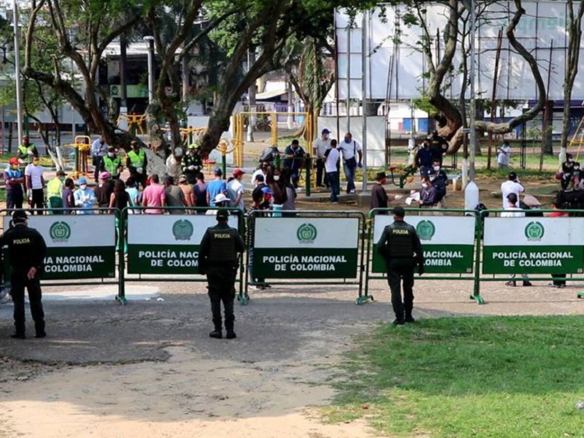 Deportan 80 venezolanos que iban a causar saqueos