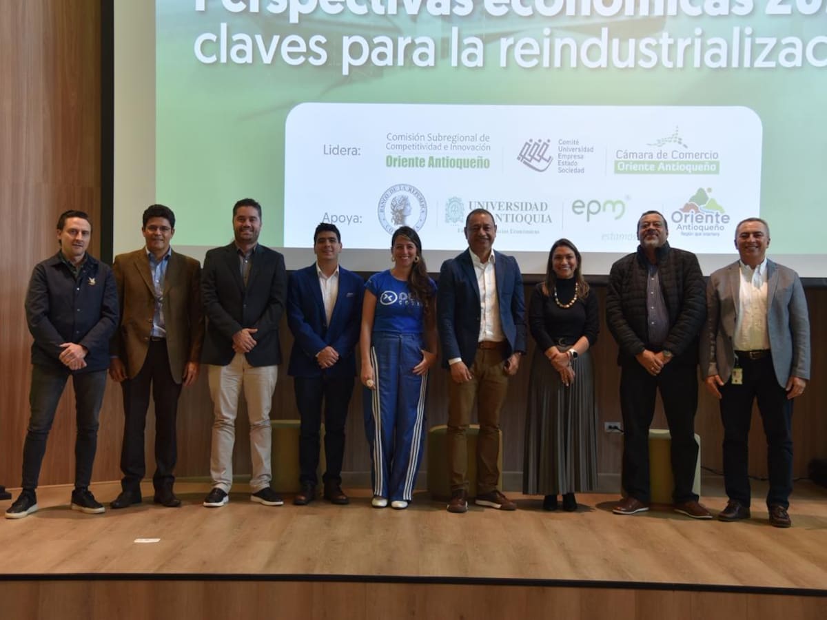 Empresarios y académicos antioqueños analizaron los procesos de reindustrialización en Colombia