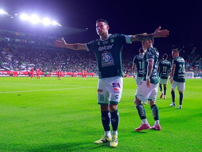 James Rodríguez celebrando sul gol ante Mazatlán / Getty Images