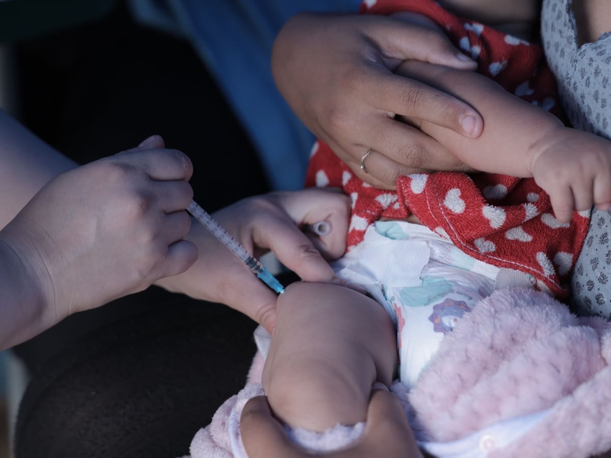 Hay alerta por aumento del 540% en casos de tosferina en Medellín