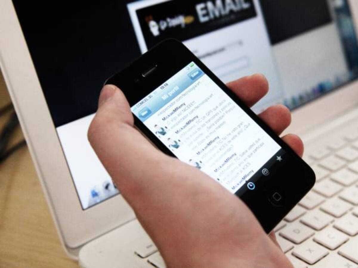 Banco de Bogotá lanza plataforma para realizar transacciones a través de Twitter