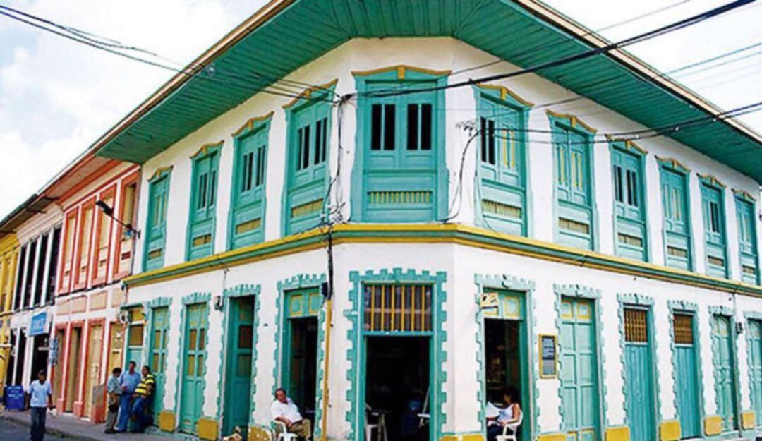 Casas típicas en el municipio de Calarcá. La localidad celebra sus 135 años de fundación