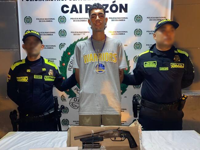 En Cartagena capturan a presunto delincuente con arma hechiza en El Pozón