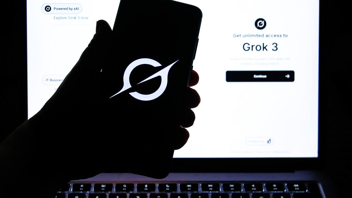Grok, la IA de la red X, lanzó comentarios antisemitas y causó polémica. Esto dijo el chatbot