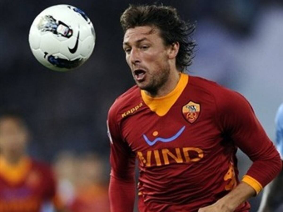 Robaron al futbolista argentino Gabriel Heinze en Roma