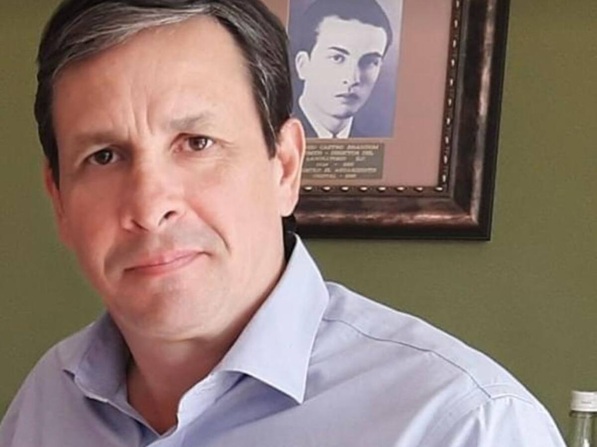 Por una posible decisión administrativa, destituyeron del cargo al gerente de la ILC
