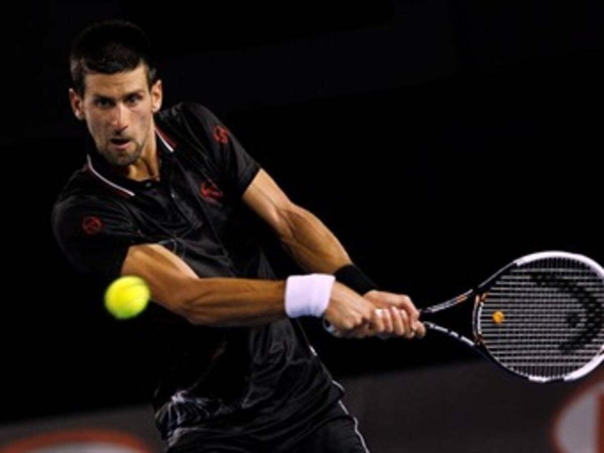 Djokovic venció a Hewitt y avanzó a cuartos del Abierto de Australia