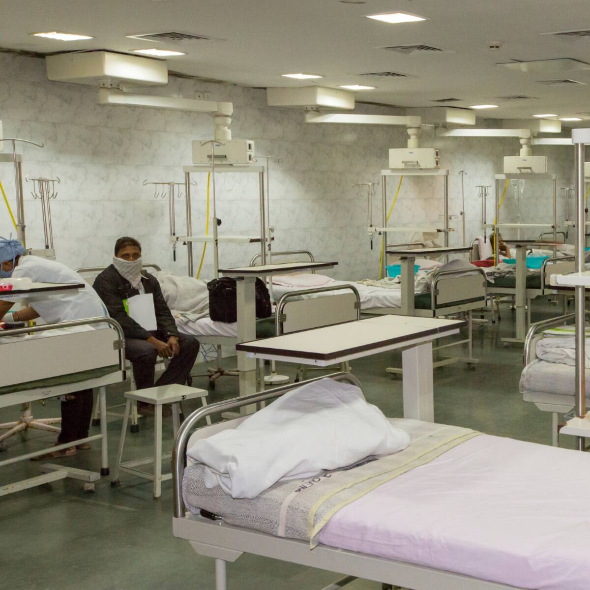 La India emitió una alerta por un nuevo brote del virus Nipah con casi 200 confinados