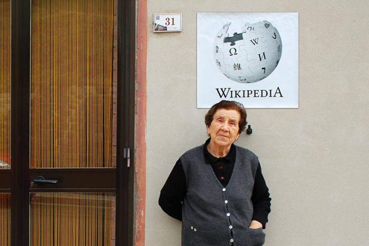 Los que quieran acudir a Wikipedia, encontrarán la ayuda de una abuela que los puede ayudar con sus dudas.
