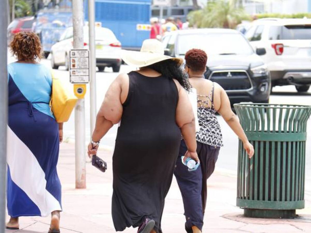 Hábitos diarios que hacen que aumente la flacidez en el cuerpo