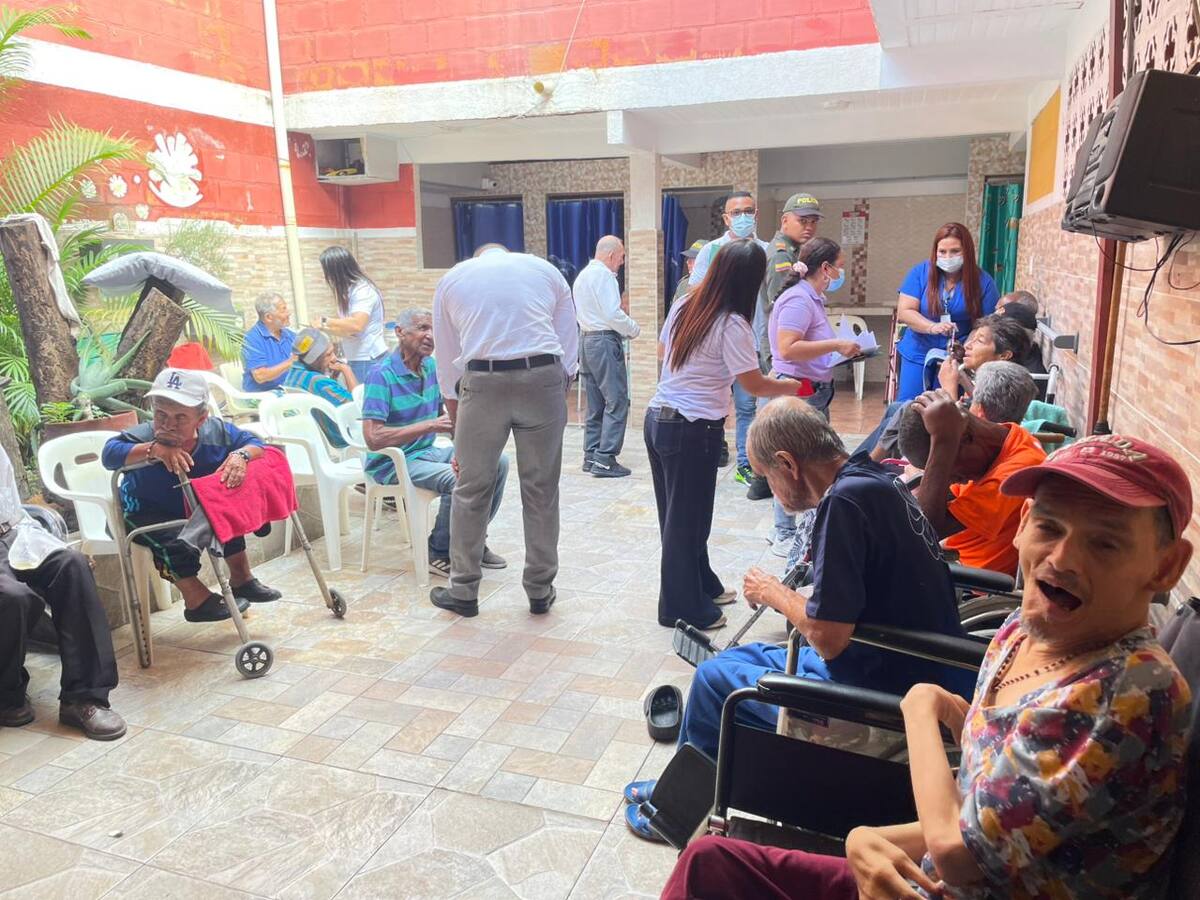 Plagas y comida en mal estado provocan cierre de un ancianato en Palmira, Valle del Cauca