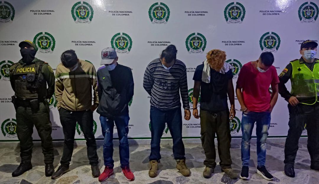 Cinco capturados tras disturbios