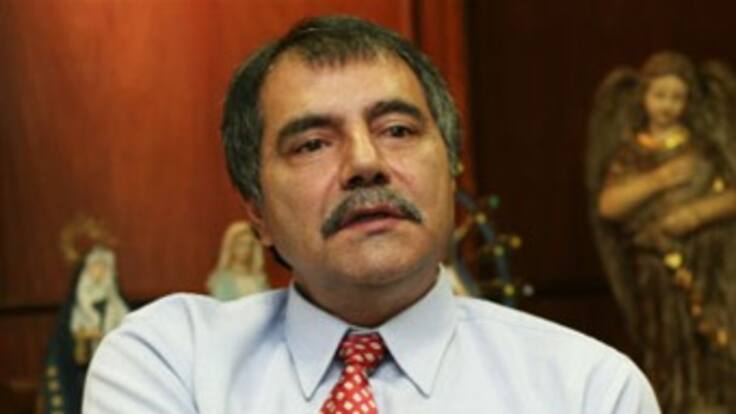 Dos consorcios estarían involucrados en caso de corrupción que provocó salida del director del Inco