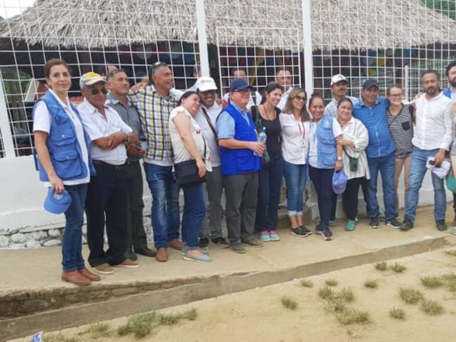 Reconstruyen colegio en Las Palmas, San Jacinto en Bolívar
