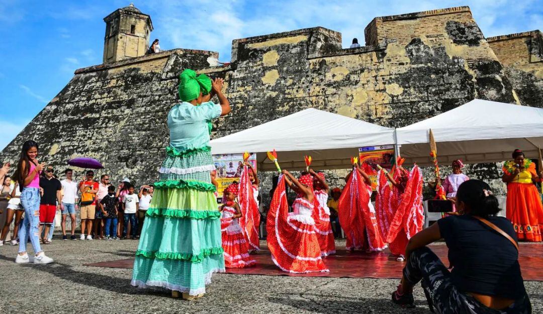 Participaron en actividades lúdicas y recreativas tradicionales de San Basilio de Palenque y Cartagena de Indias