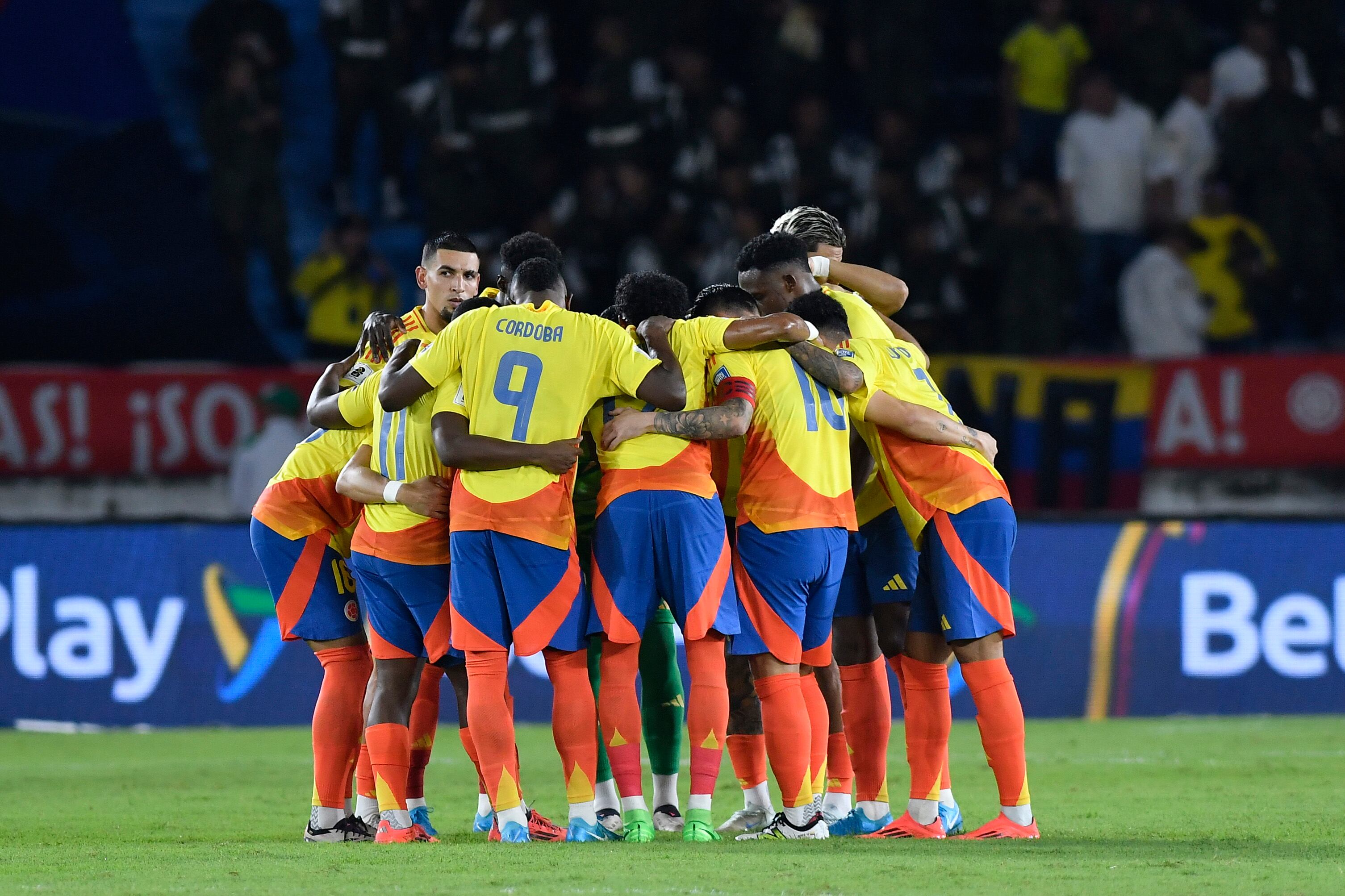 La Selección Colombia volverá a jugar en las Eliminatorias hasta marzo del 2025.  (Photo by Gabriel Aponte/Getty Images)