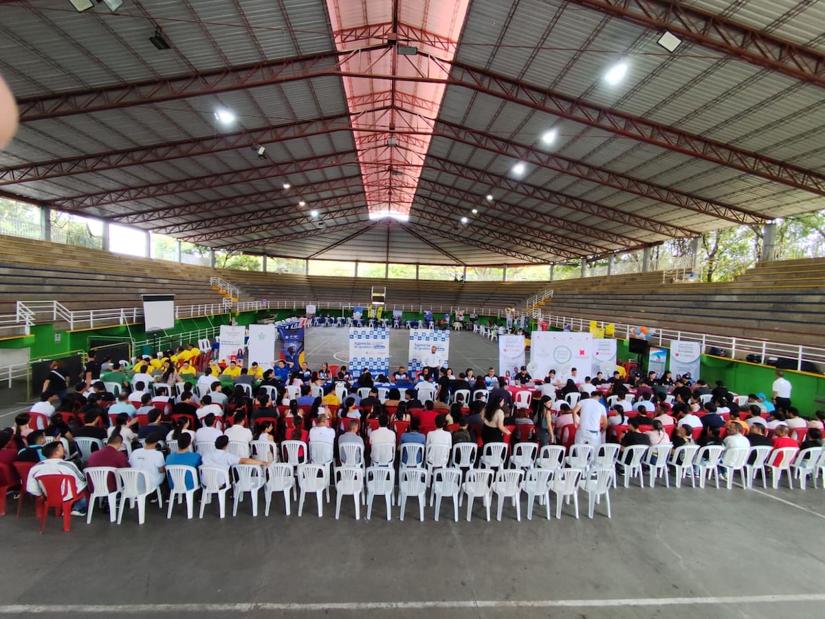 ¿Está sin trabajo? Hoy en Cúcuta se llevará a cabo una feria laboral con 65 empresas