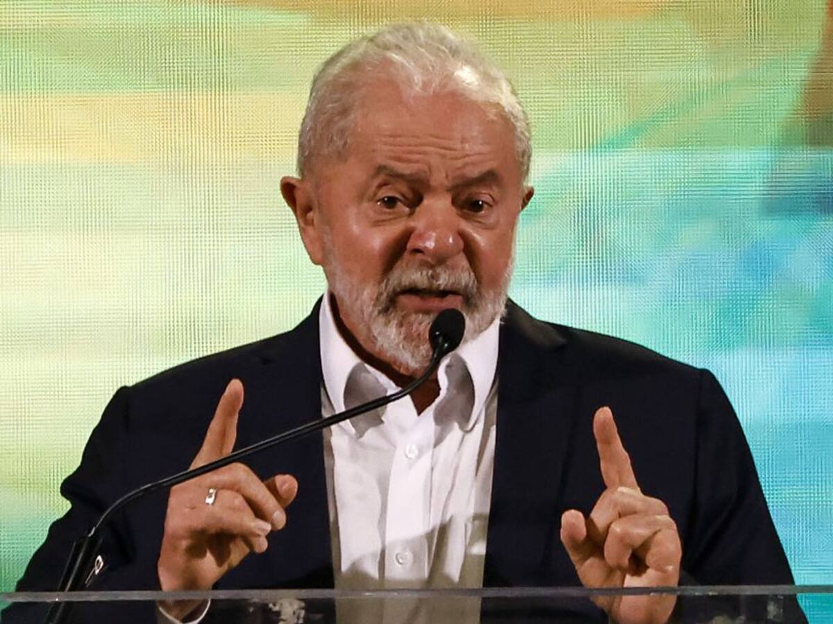 Lula presentó su programa de Gobierno