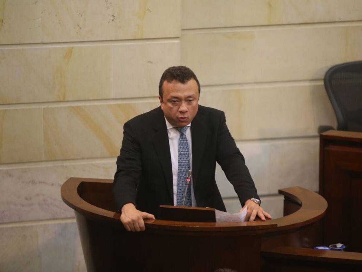 Procuraduría pide la pérdida de investidura del exsenador Eduardo Pulgar