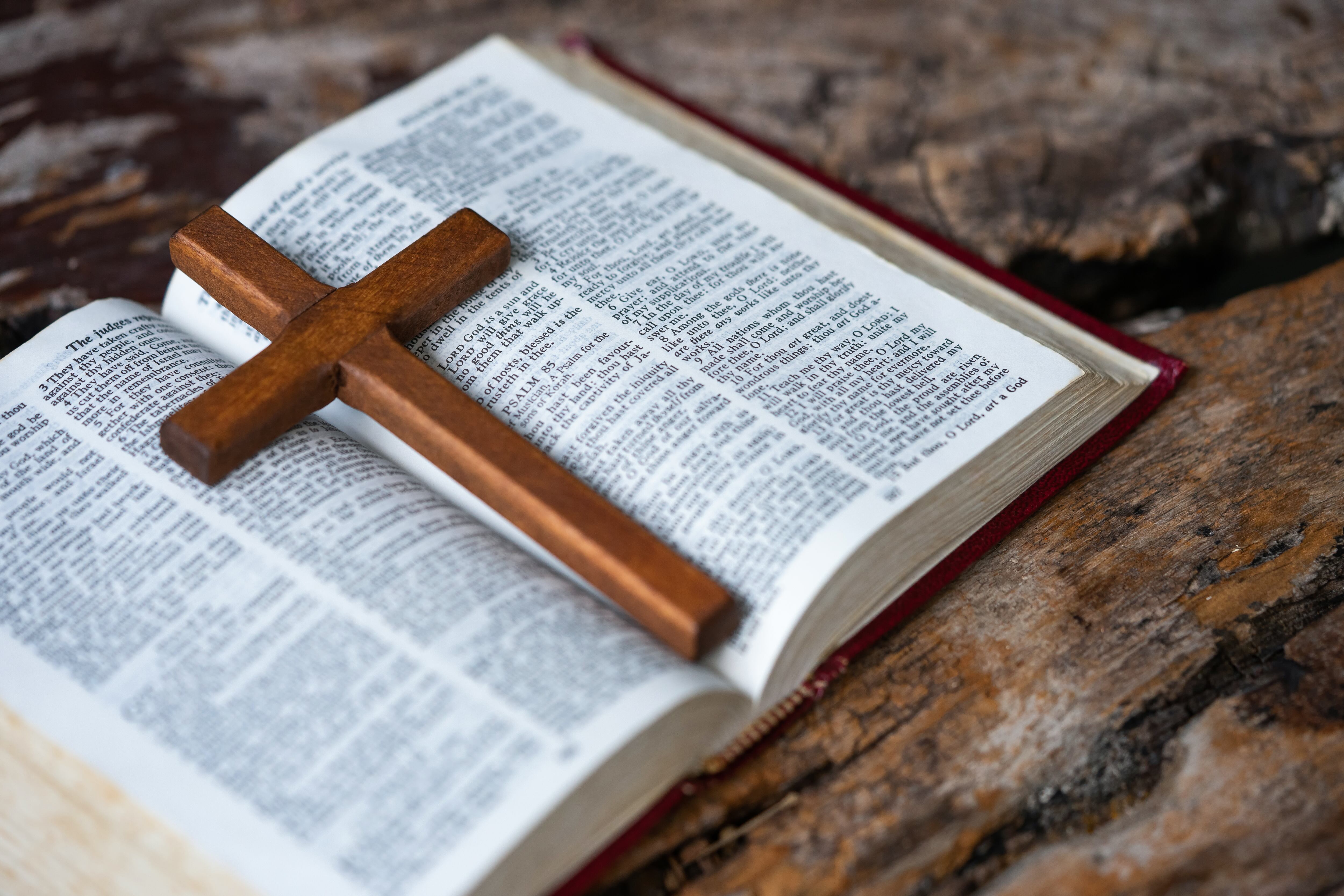 Imagen de referencia de iglesias.