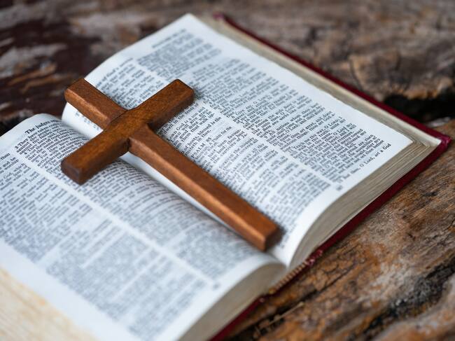 Imagen de referencia de iglesias.