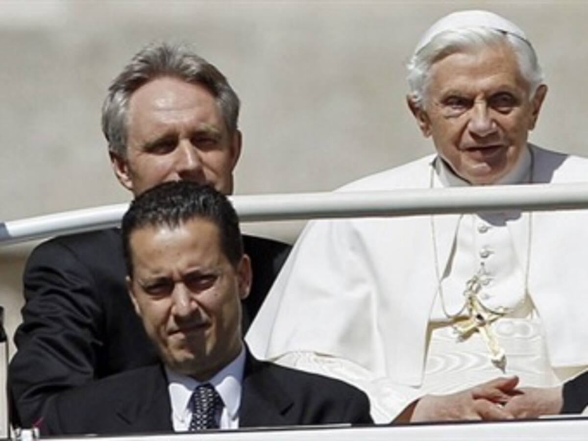 El mayordomo del papa condenado a un año y medio de prisión