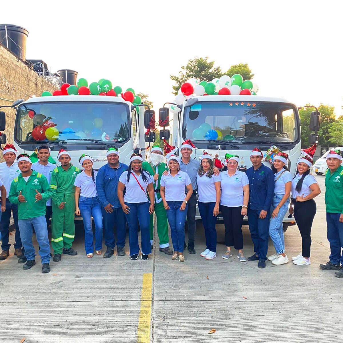 Caravana navideña ilumina a Arjona y Curumaní