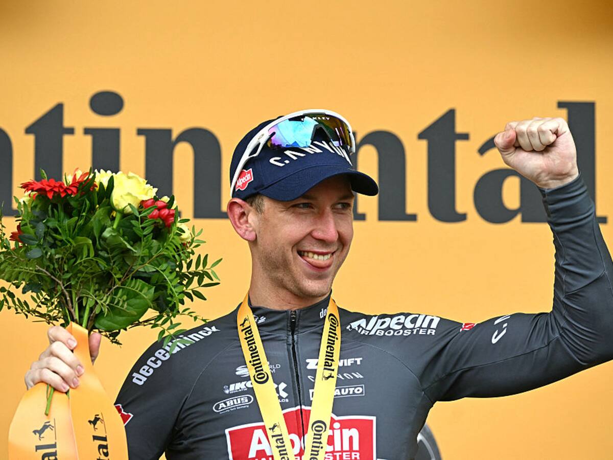 Kaden Groves corona la fuga y gana la etapa 20 del Tour de Francia