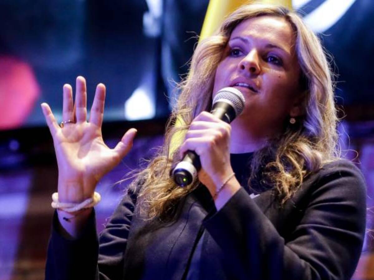 En el Sena hay mucho dinero que está en riesgo: María Andrea Nieto