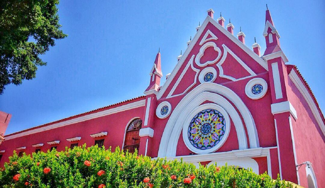 El Festival es una plataforma para que los jóvenes artistas que se forman en Unibac muestren su talento al público