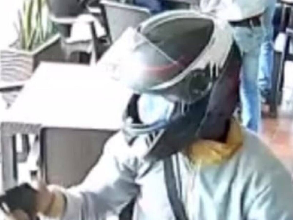 VIDEO: Atraco masivo en tienda de la Puerta del Sol