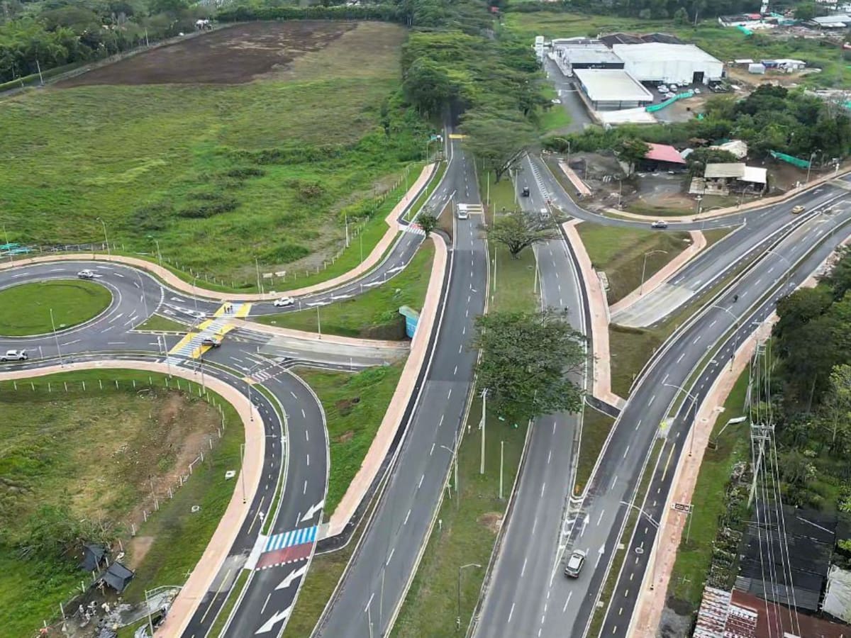 Por fin entregaron la intersección de Galicia en Pereira; una obra que busca reducir accidentes