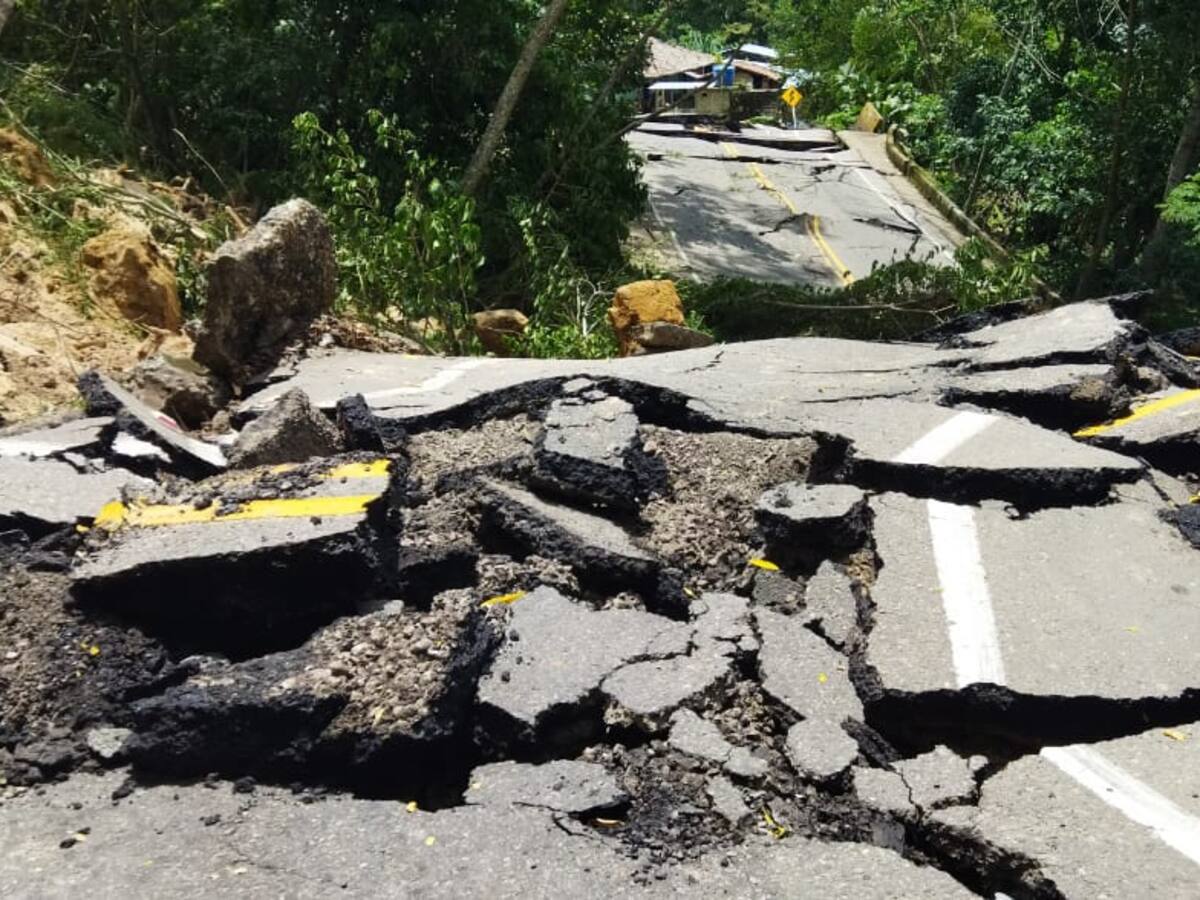 Ministro de Transporte evaluará daños en la vía Bucaramanga-Barrancabermeja