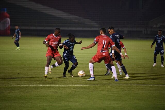 Patriotas Vs. Junior de Barranquilla / Colprensa