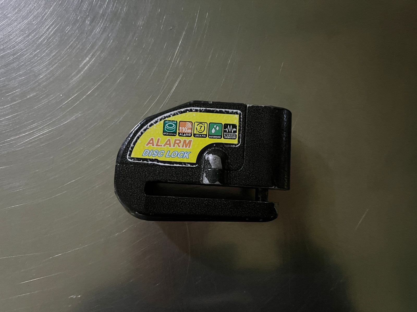 Candado que hizo evacuar la Terminal de Transporte de La Ceja- foto alcaldía