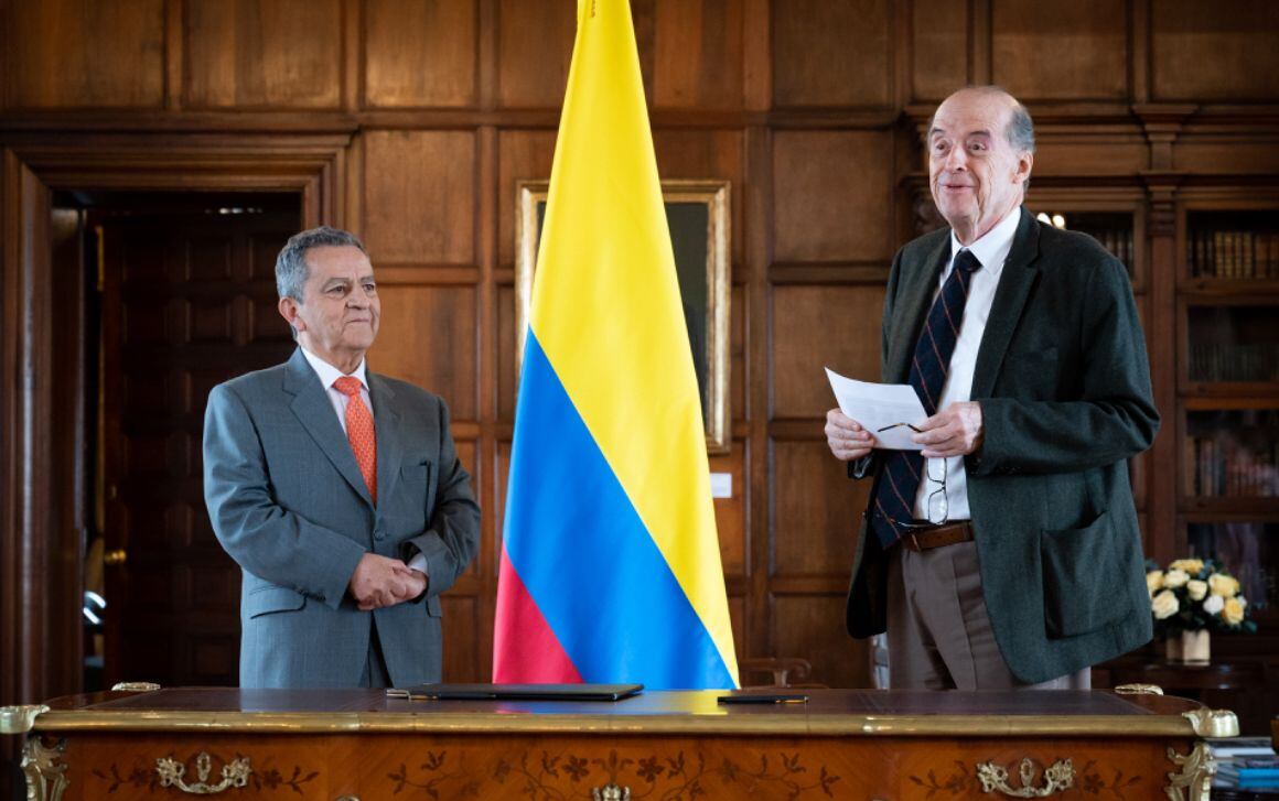 José Antonio Salazar y Álvaro Leyva. Foto: Cancillería