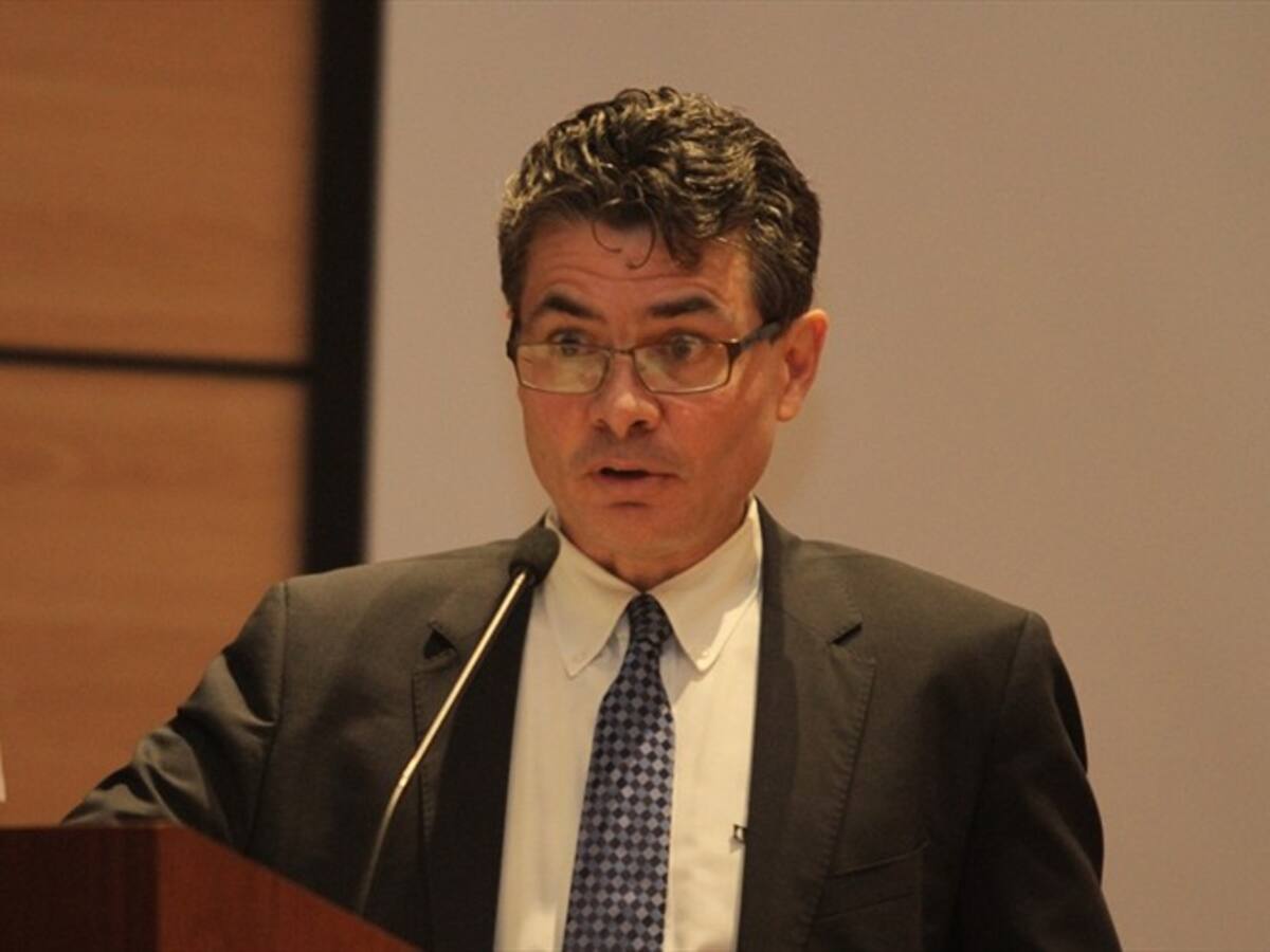 Colombia nunca ha prohibido la venta de medicamentos a Venezuela: ministro de Salud