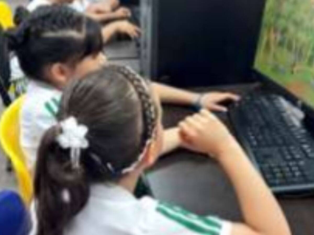 MinEducación destinó más de $3 mil millones para instituciones de Caldas