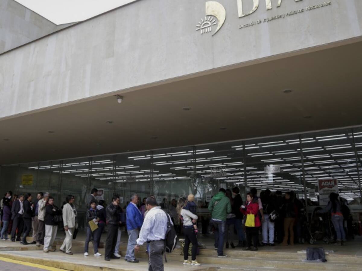 Más colombianos a declarar renta a partir del 2017