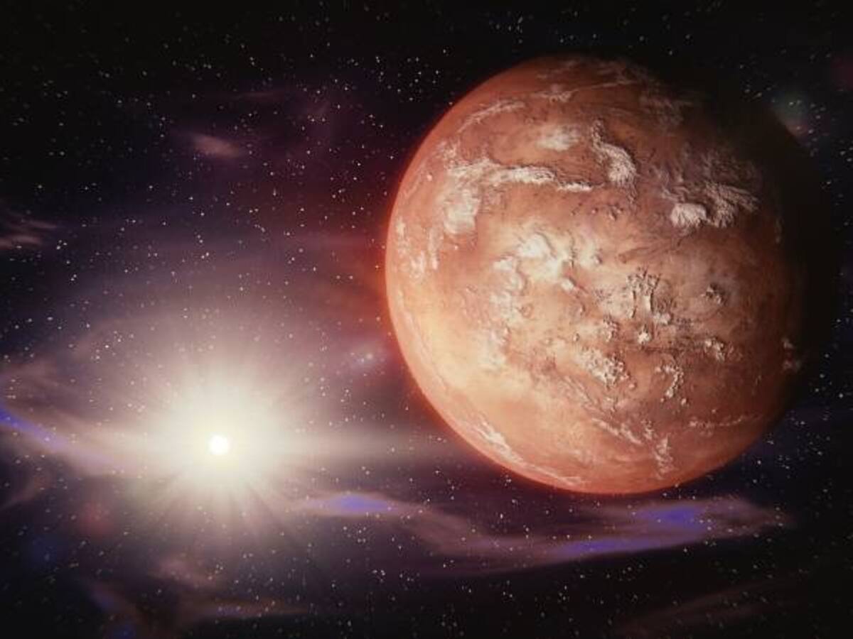 Probablemente antes de ir a Marte tenemos que volver a la luna: Diego Urbina