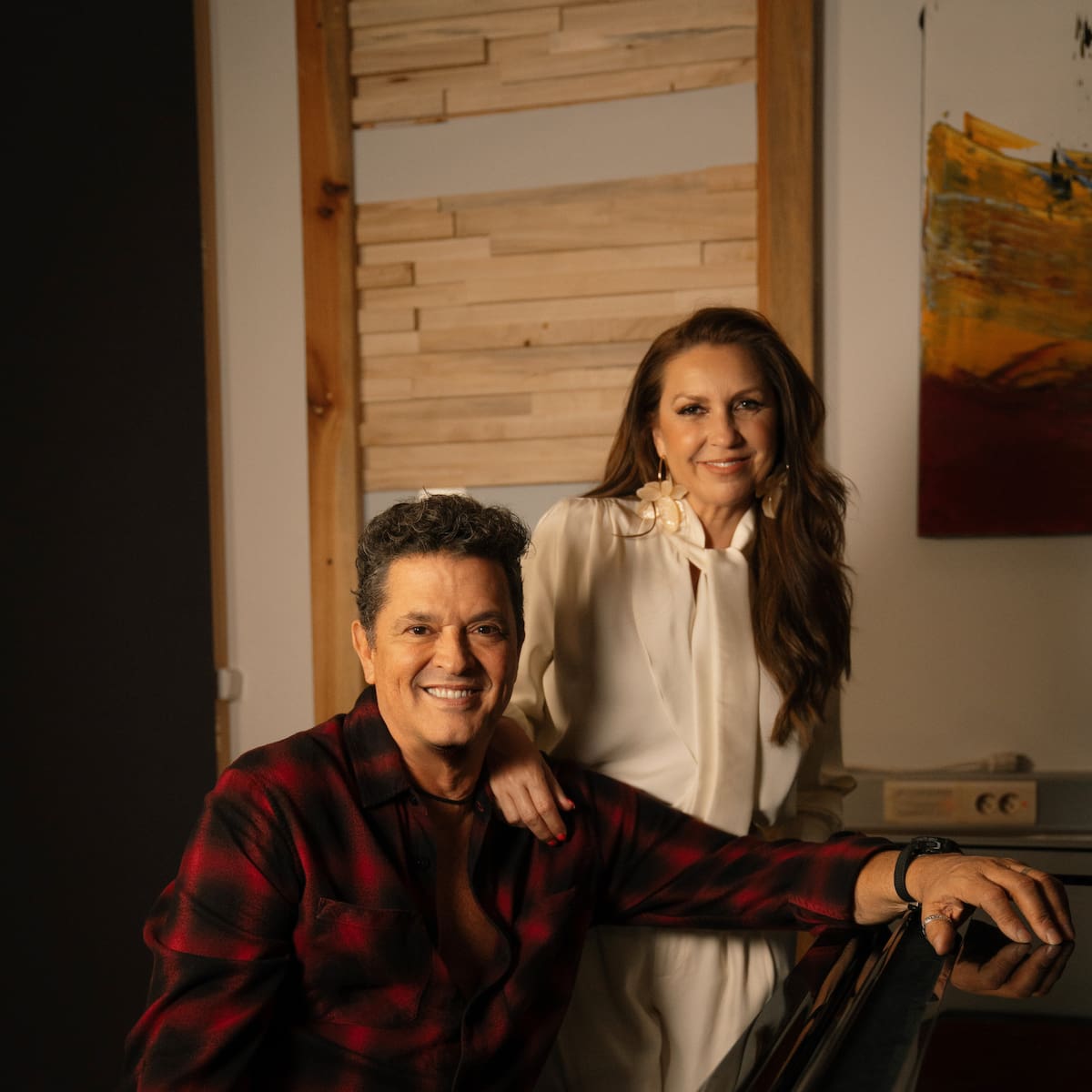 Carlos Vives estrena el video de “Sombra Perdida”, una fusión de vallenato y flamenco