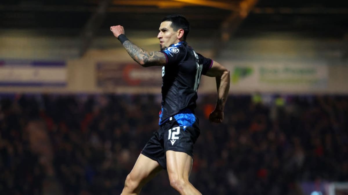 Daniel Muñoz marcó gol y condujo al Crystal Palace a octavos de final de la FA Cup