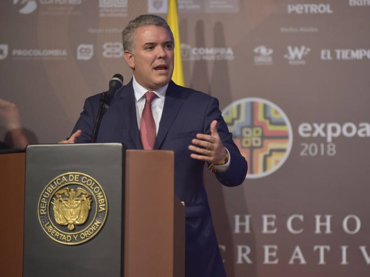 Duque acepta renuncia de Margarita Cabello y evalúa nuevas opciones