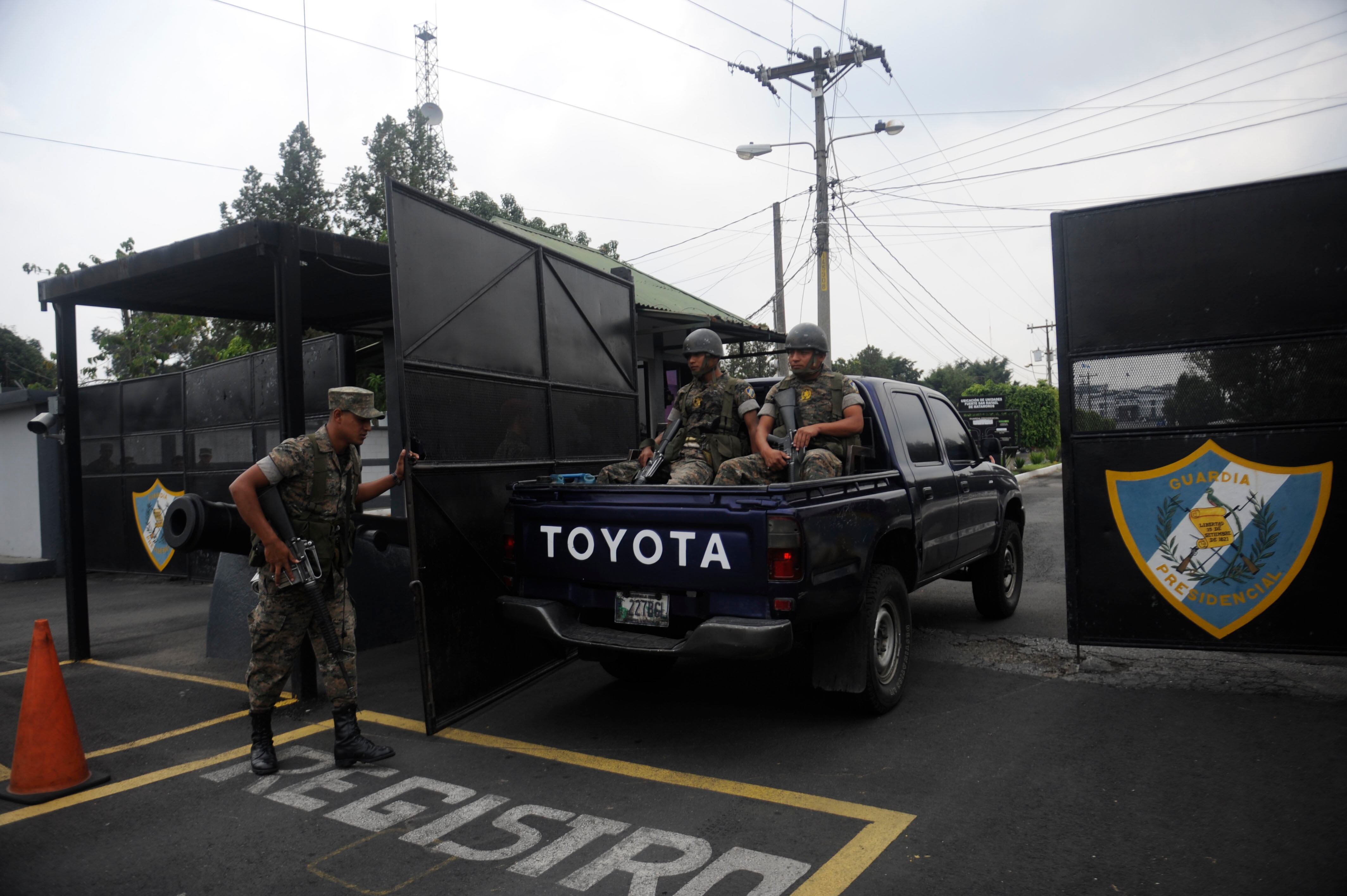 Guatemalan soldiers arrive at the Matamoros military prison where former Guatemalan de facto President (1982-1983), retired General Jose Efrain Rios Montt is serving sentence, in Guatemala city on May 12, 2013. Rios Montt was found guilty of genocide and war crimes on May 10 and sentenced to 80 years in prison in a landmark ruling stemming from massacres of indigenous people in his country's long civil war. Rios Montt thus became the first Latin American convicted of trying to exterminate an entire group of people in a brief but particularly gruesome stretch of a war that started in 1960, lasted 36 years and left around 200,000 people dead or missing. AFP PHOTO / Johan ORDONEZ        (Photo credit should read JOHAN ORDONEZ/AFP via Getty Images)