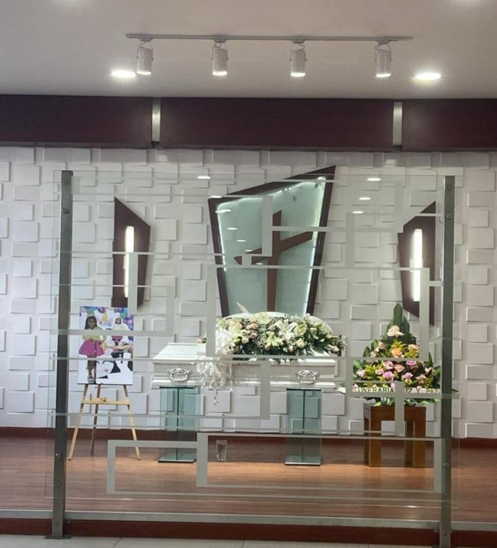 La velación de Sara Michel Vargas Vega se realizó este lunes en Funeraria Los Olivos de Sogamoso / Foto: Suministrada.