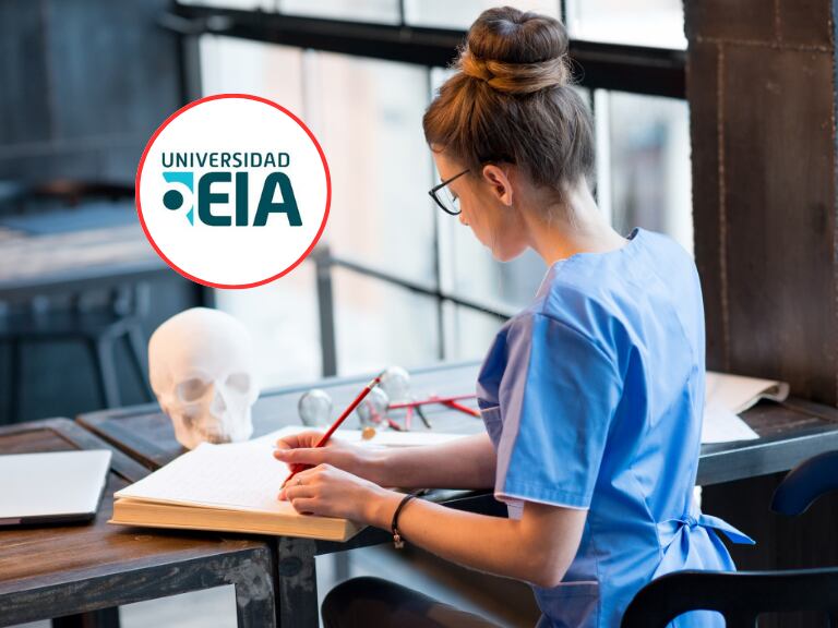 Mujer estudiando las ciencias de la salud y al lado el logo de la universidad EIA (Fotos vía Getty Images y redes sociales de la universidad EIA)